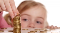 На карманные расходы — 10 рублей в месяц. В Беларуси подняли расходы на гособеспечение детей-сирот