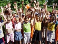 В Беларуси для детей в социально опасном положении возможно направление в профильные лагеря дважды