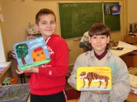 В библиотеке имени Тётки открылась выставка рисунков детей-сирот и детей инвалидов